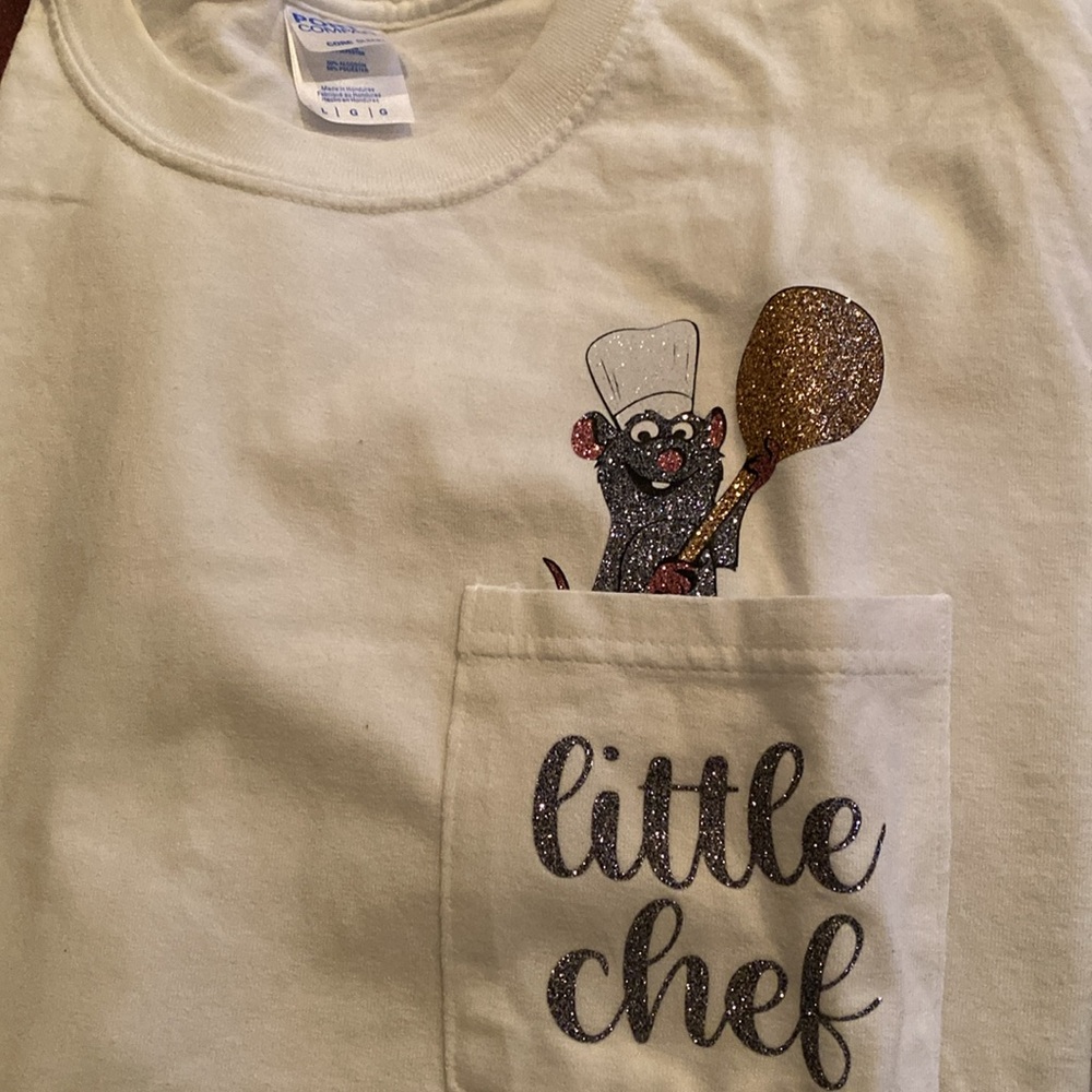 Women’s large Disney shirts - Picture 2 of 4